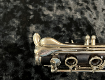 Photo Great Price on a Buffet Paris R13 Clarinet in A - Fresh Adjustment - Serial # 685708